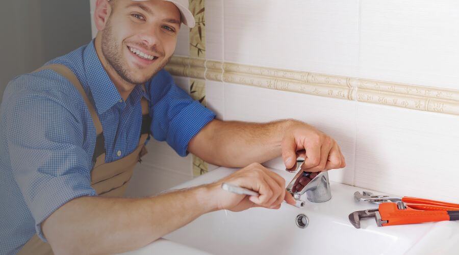 Local expert plumbing services in Martelle, IA